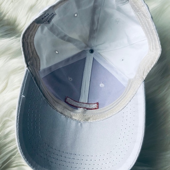 Supreme white hat - Picture 4 of 7